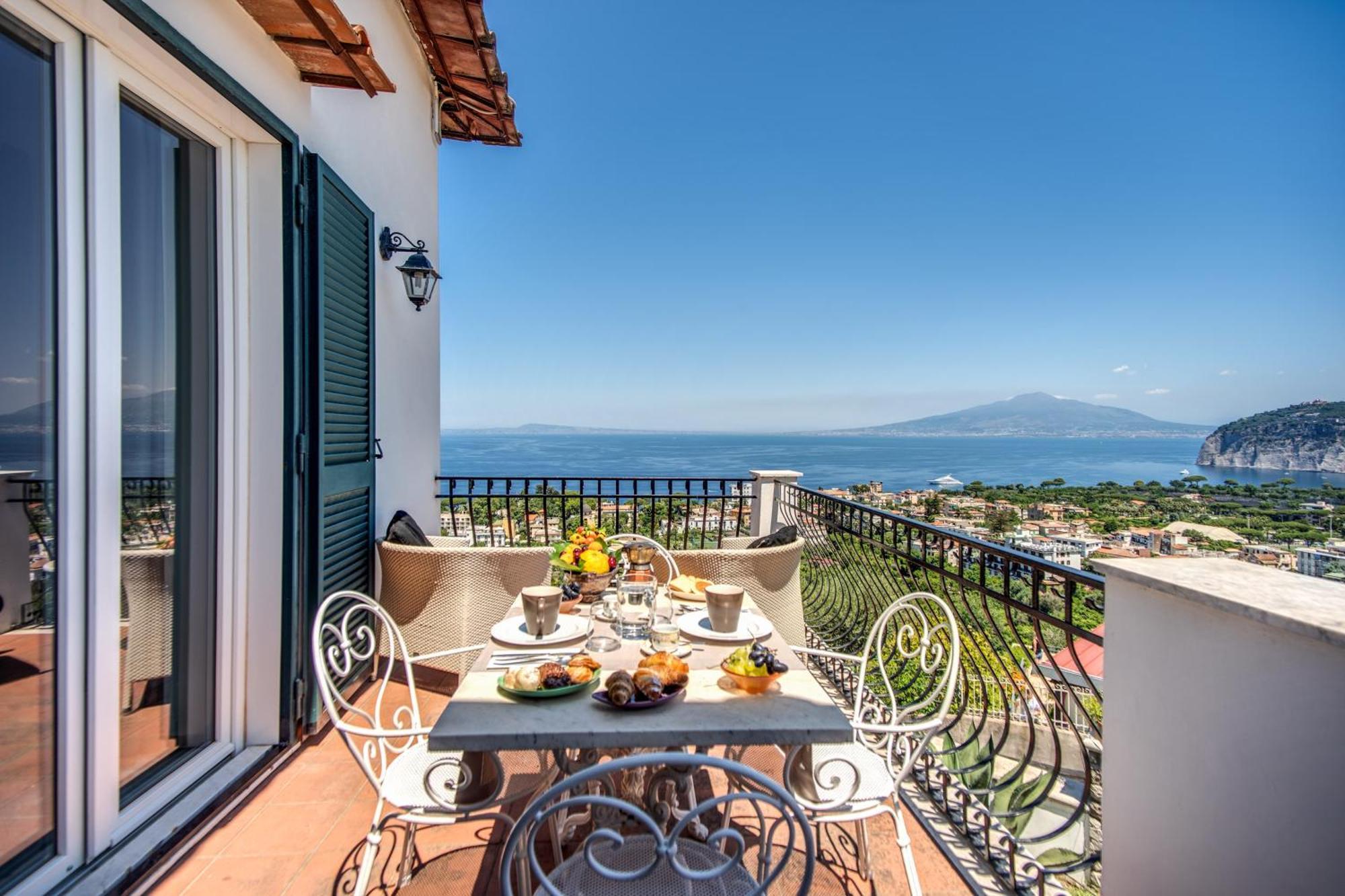 M Suites Sorrente Extérieur photo
